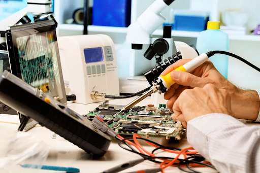 Sửa chữa màn hình HMI Delta 